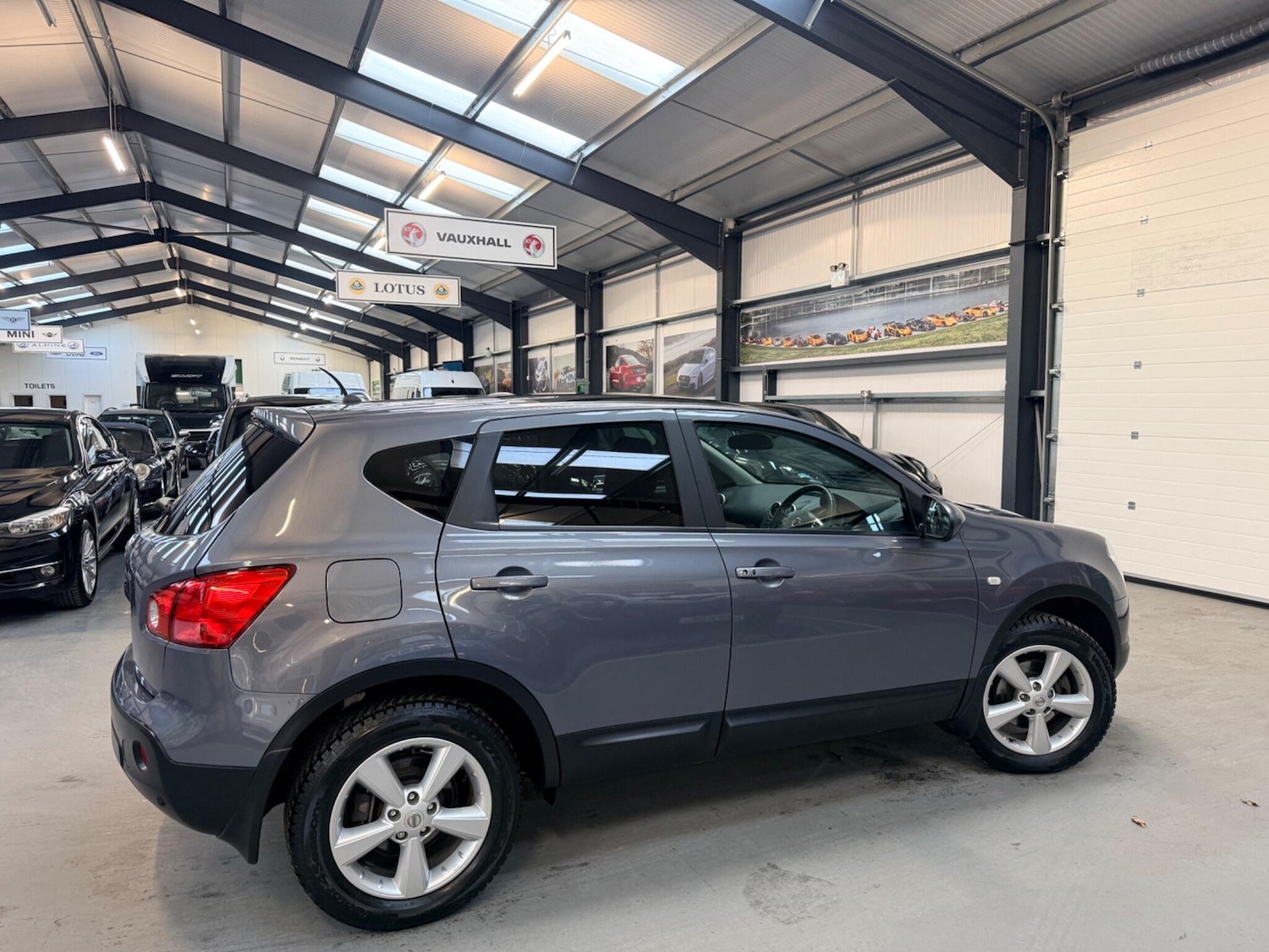 Used Nissan Qashqai 2009 for sale - 77315356: Photo 15