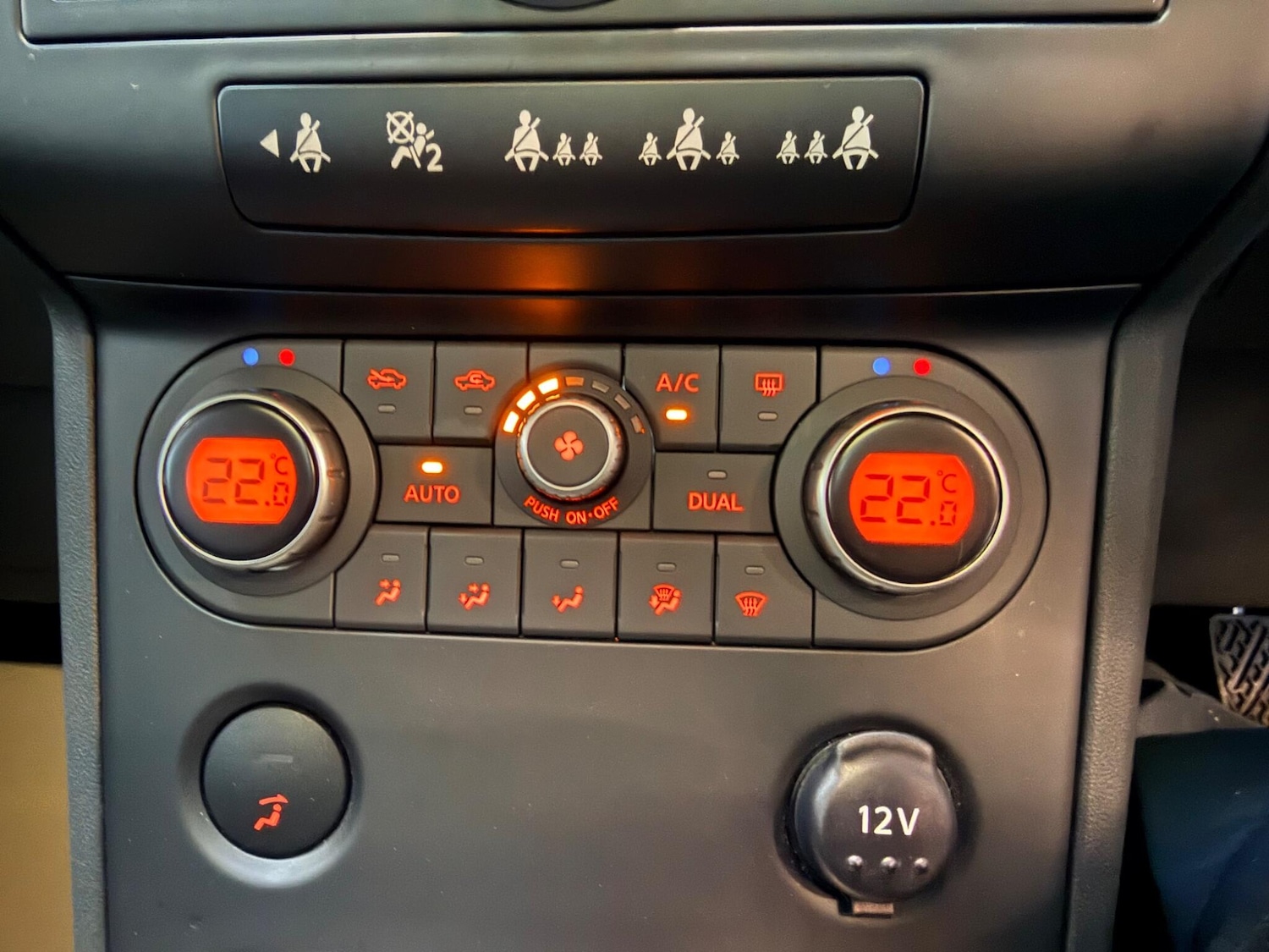 Used Nissan Qashqai 2009 for sale - 77315356: Photo 22