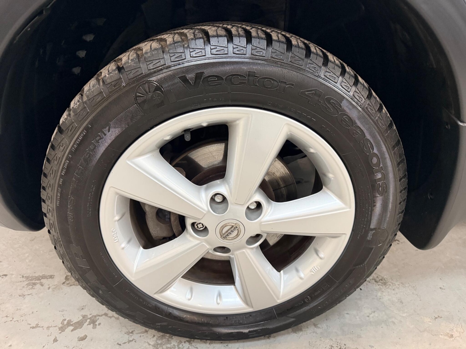 Used Nissan Qashqai 2009 for sale - 77315356: Photo 33