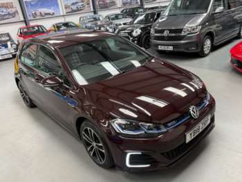 Used Volkswagen Golf 2018 for sale - 75127827: Photo