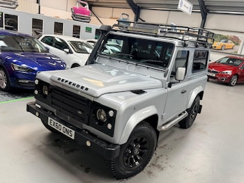 Used Land Rover Defender 90 2010 for sale - 79395829: Photo