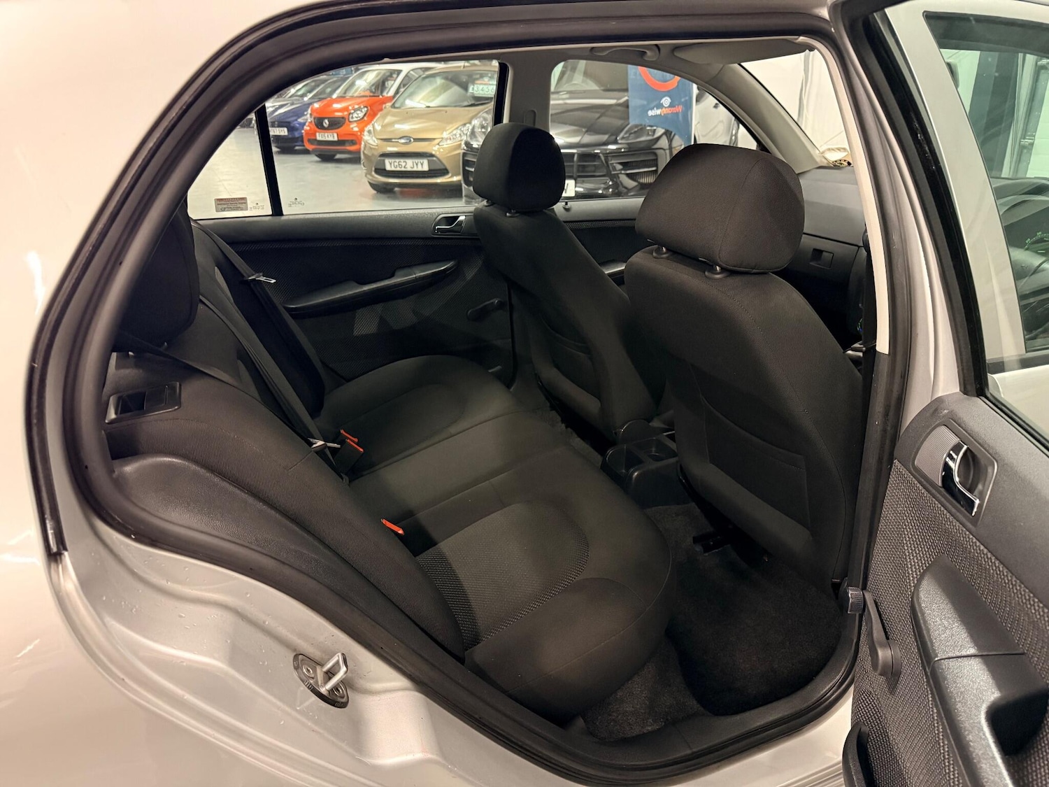 Used Skoda Fabia 2006 for sale - 77040659: Photo 24