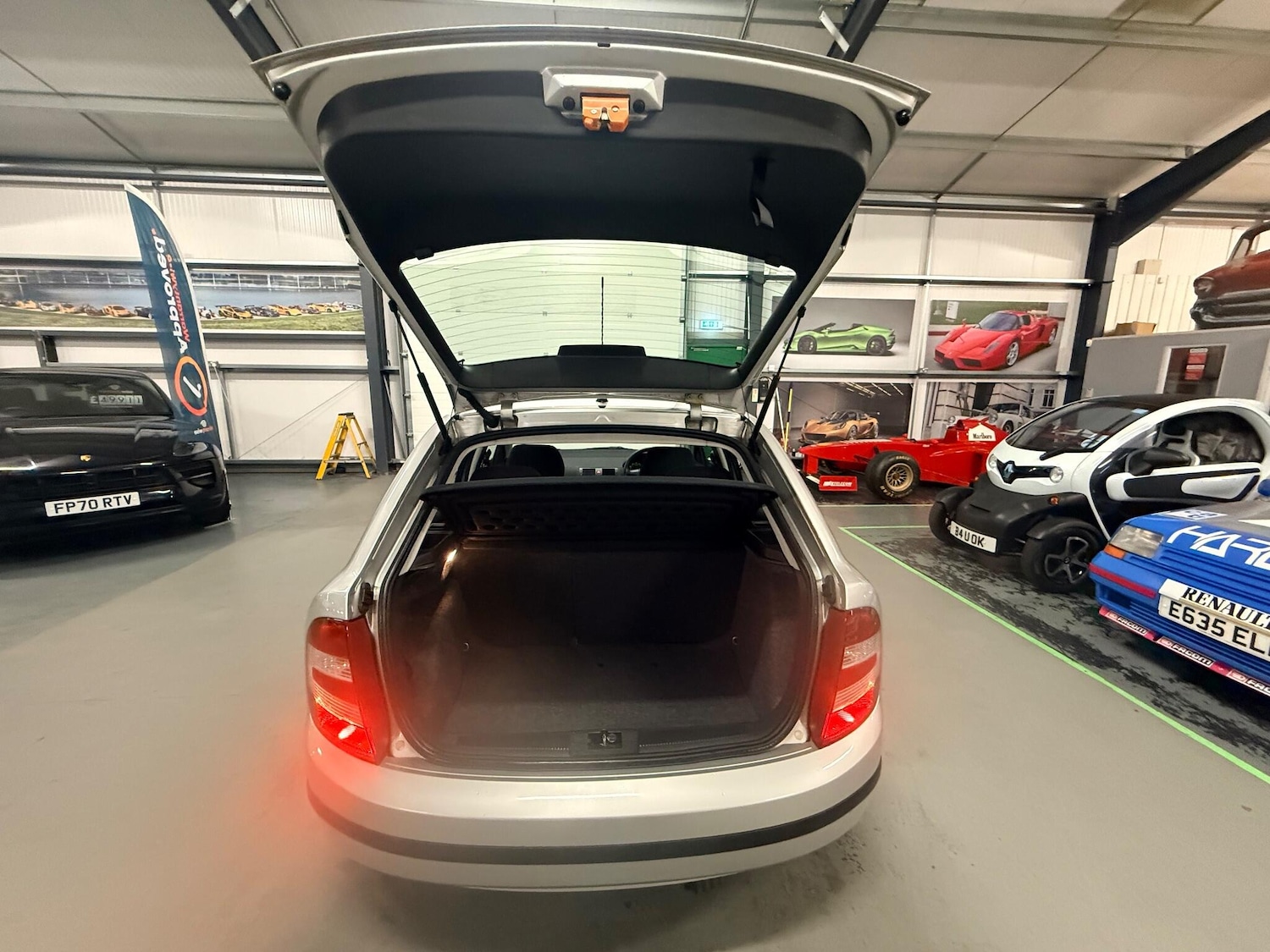 Used Skoda Fabia 2006 for sale - 77040659: Photo 25