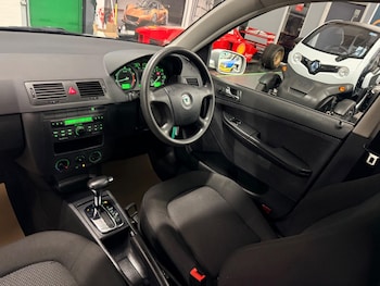 Used Skoda Fabia 2006 for sale - 77040659: Photo