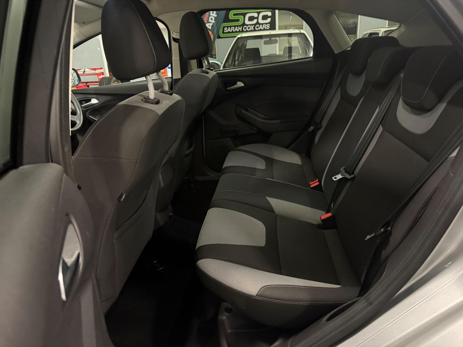 Used Ford Focus 2011 for sale - 76473098: Photo 17