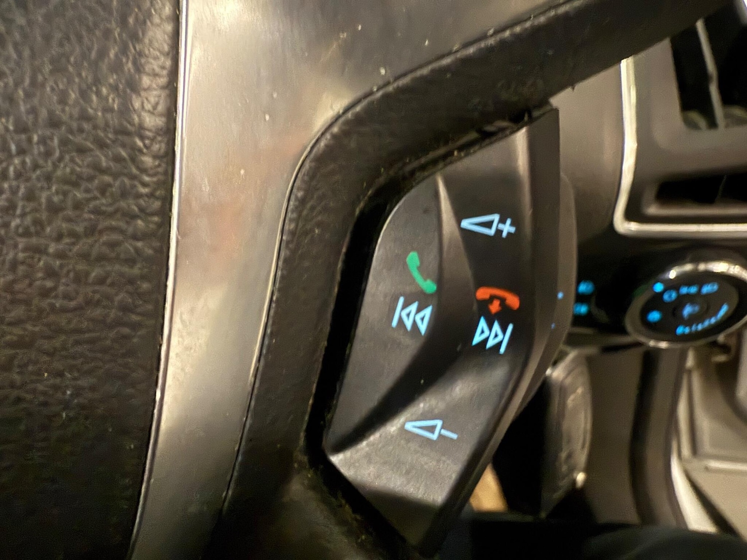 Used Ford Focus 2011 for sale - 76473098: Photo 27