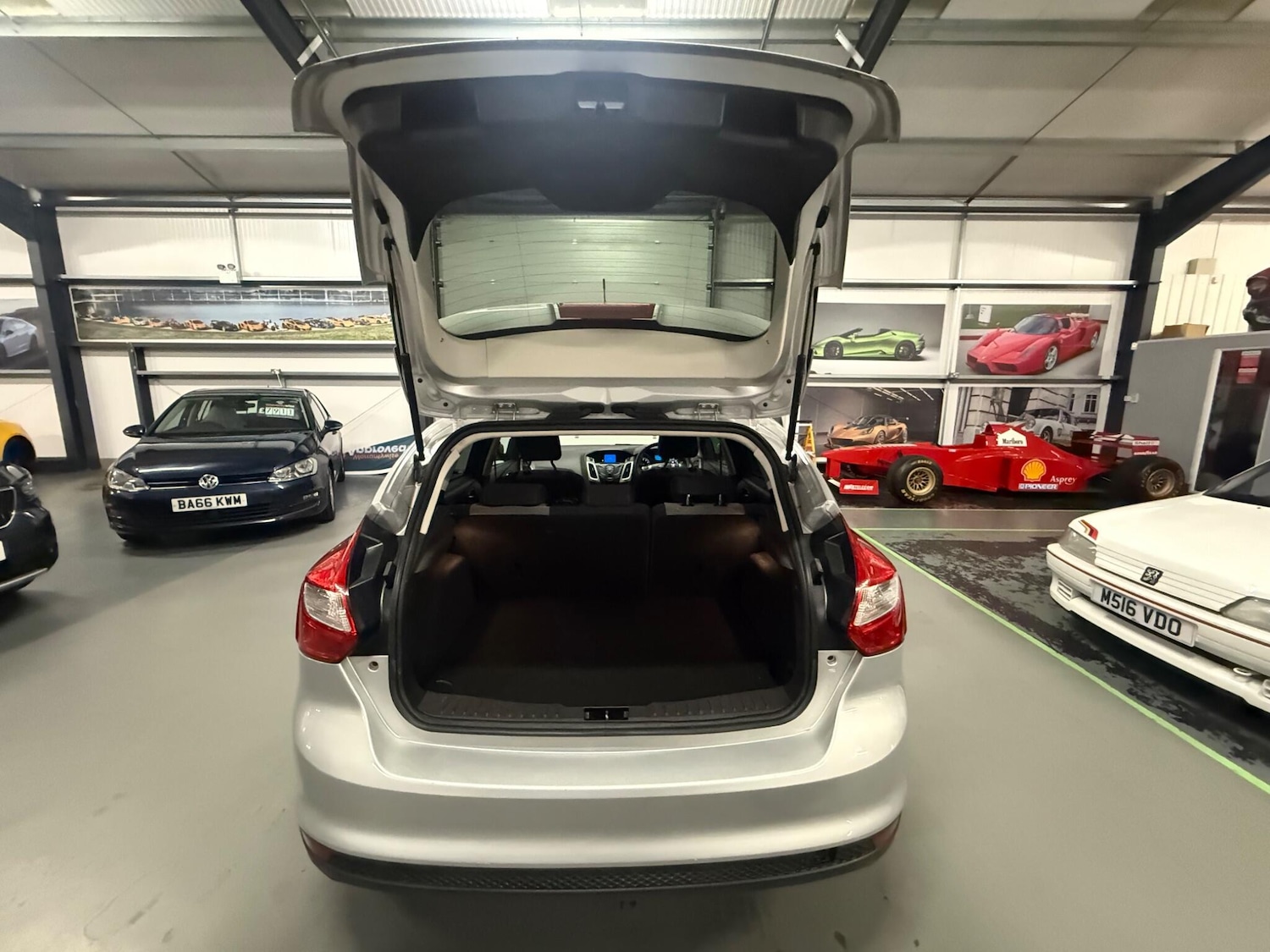 Used Ford Focus 2011 for sale - 76473098: Photo 30