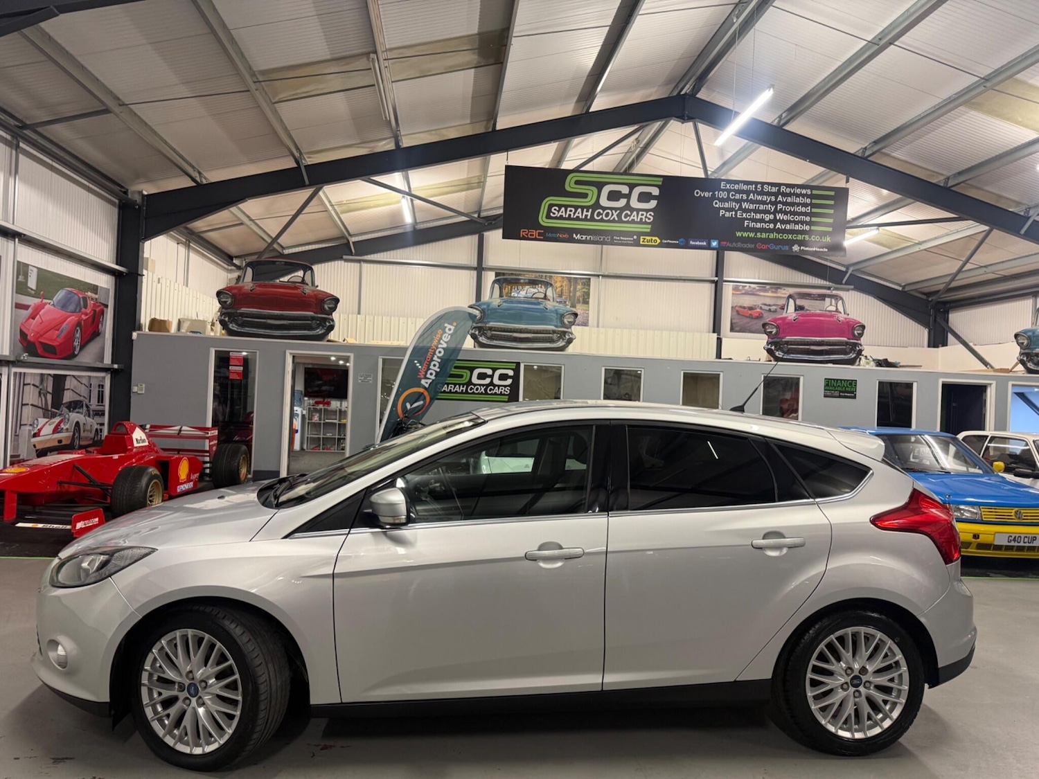 Used Ford Focus 2011 for sale - 76473098: Photo 7