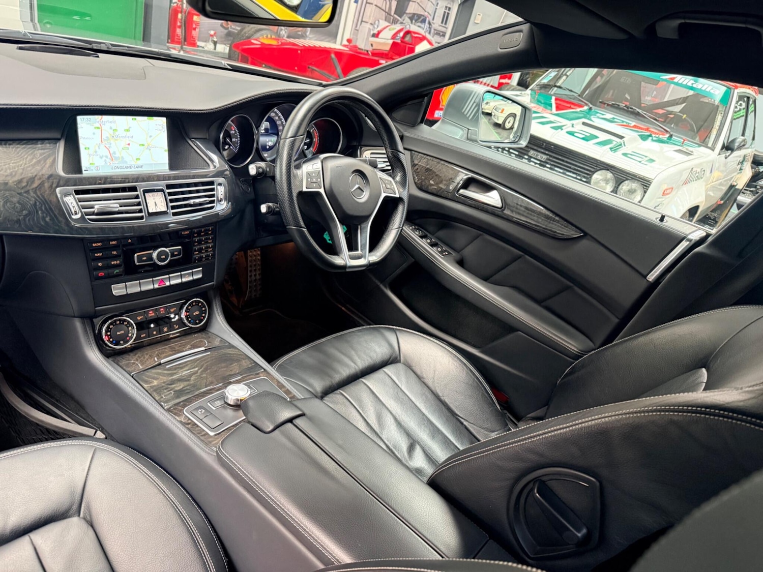 Used Mercedes-Benz CLS 2013 for sale - 77838717: Photo 3