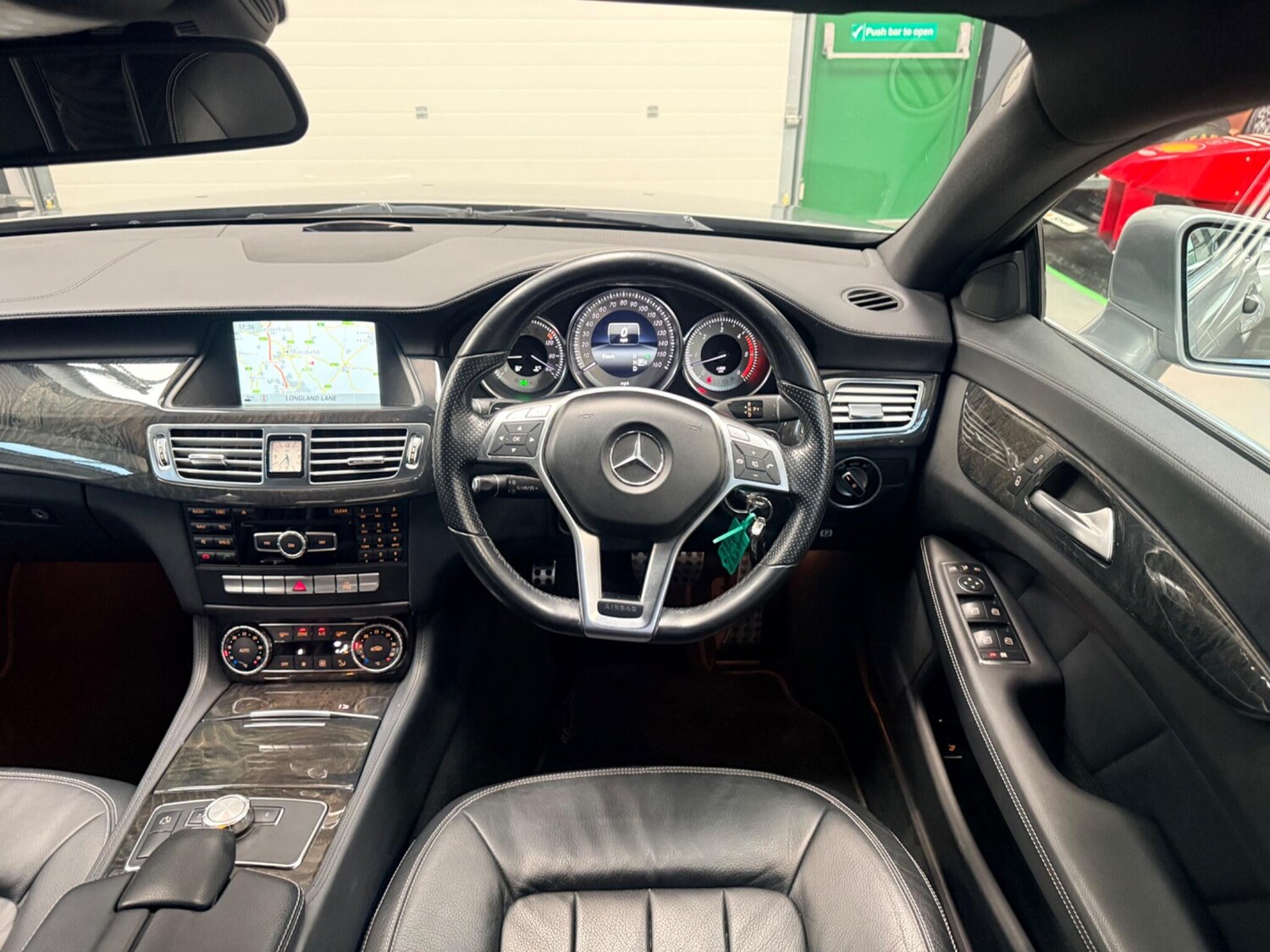 Used Mercedes-Benz CLS 2013 for sale - 77838717: Photo 9