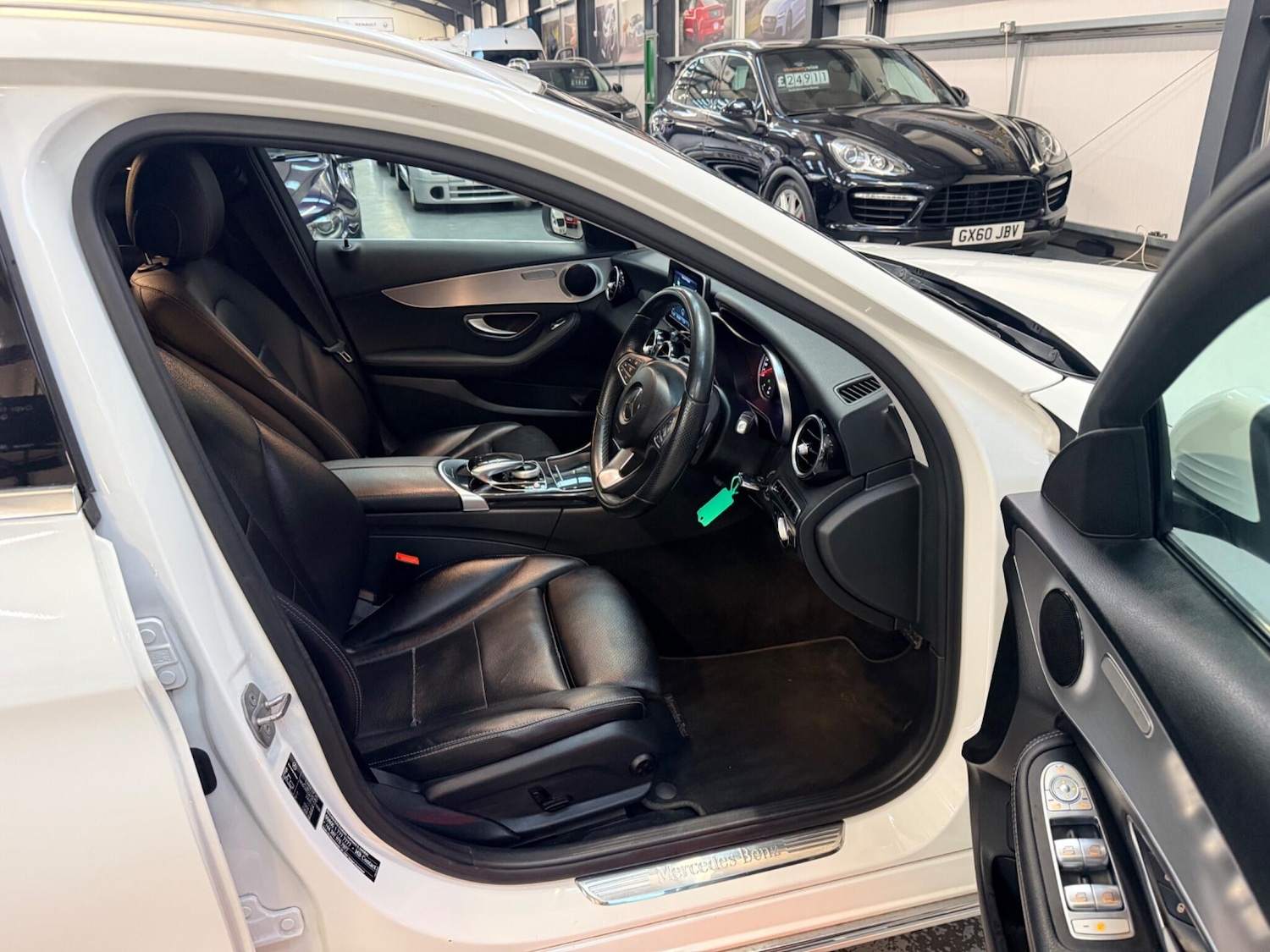 Used Mercedes-Benz C Class for sale - 77670823: Photo 10