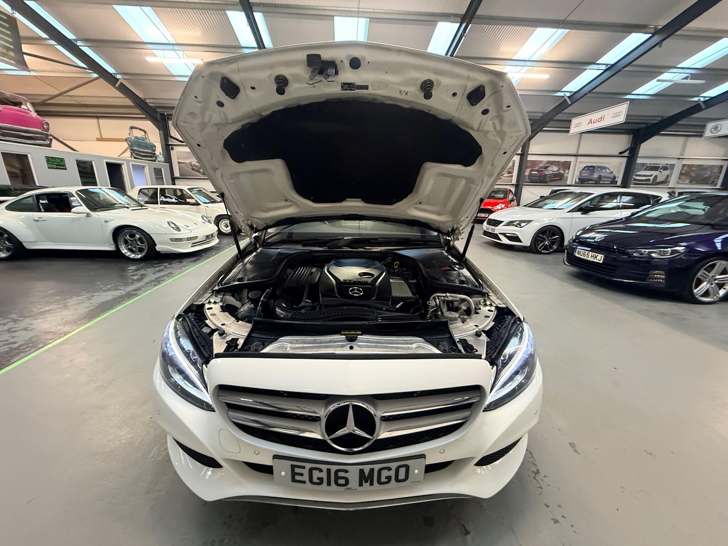 Used Mercedes-Benz C Class for sale - 77670823: Photo 35