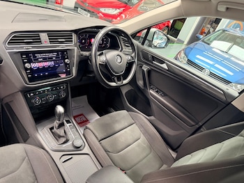 Used Volkswagen Tiguan 2019 for sale - 79168407: Photo