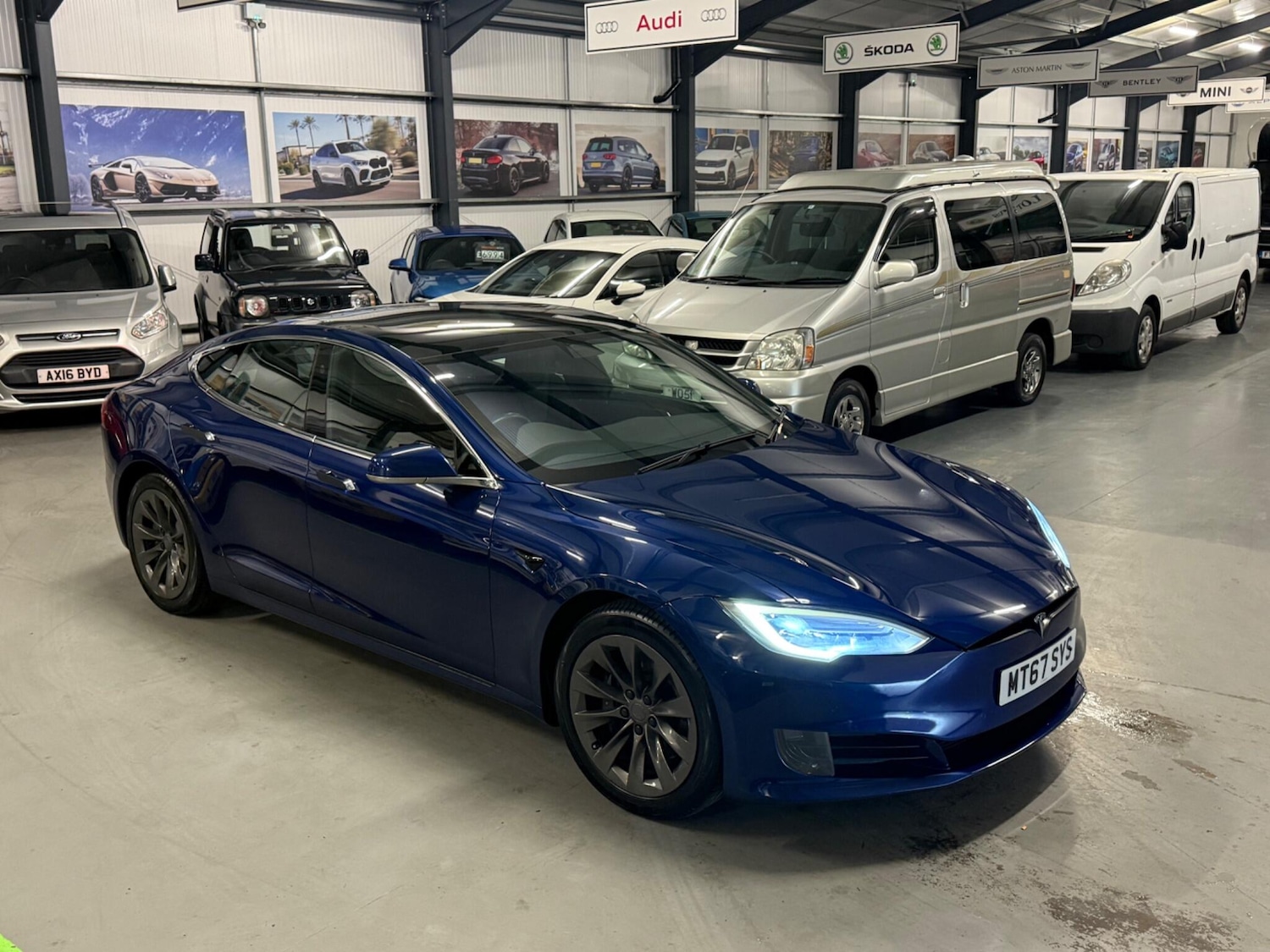 Used Tesla Model S 2017 for sale - 76688821: Photo 3