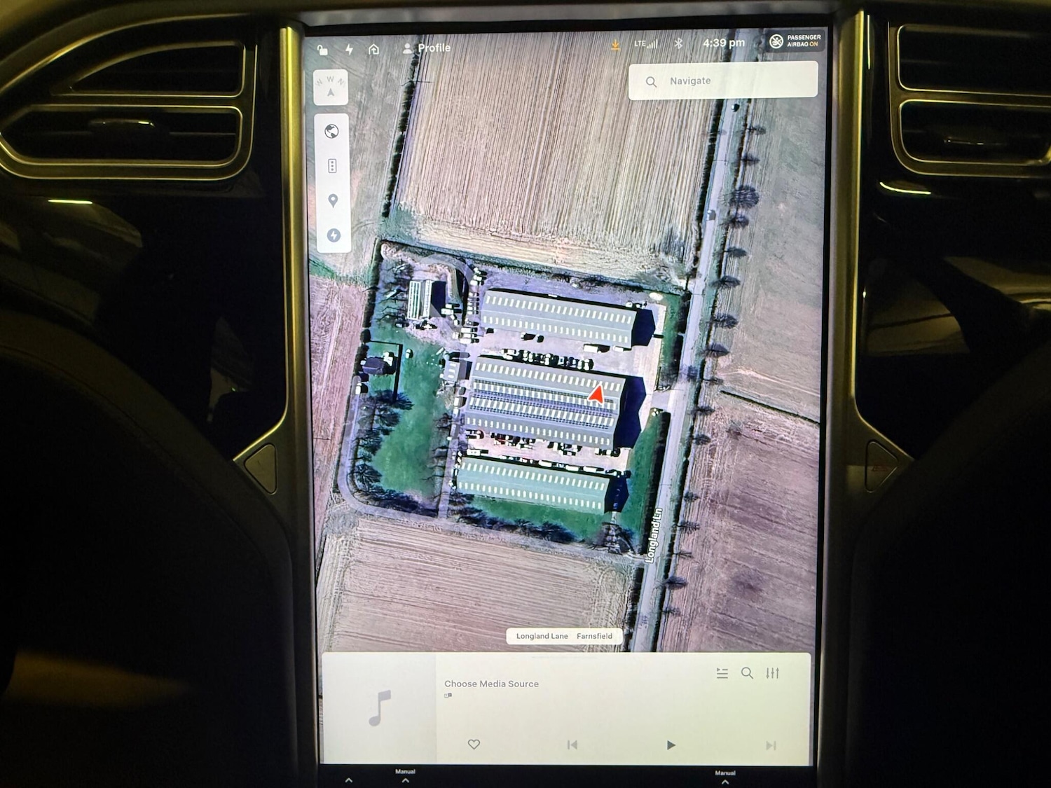 Used Tesla Model S 2017 for sale - 76688821: Photo 30