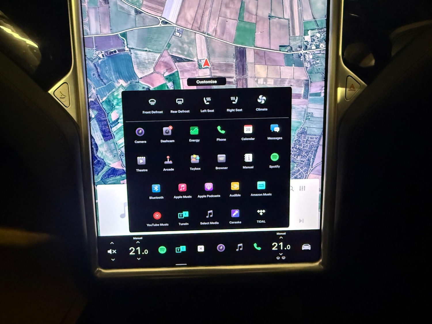 Used Tesla Model S 2017 for sale - 76688821: Photo 32