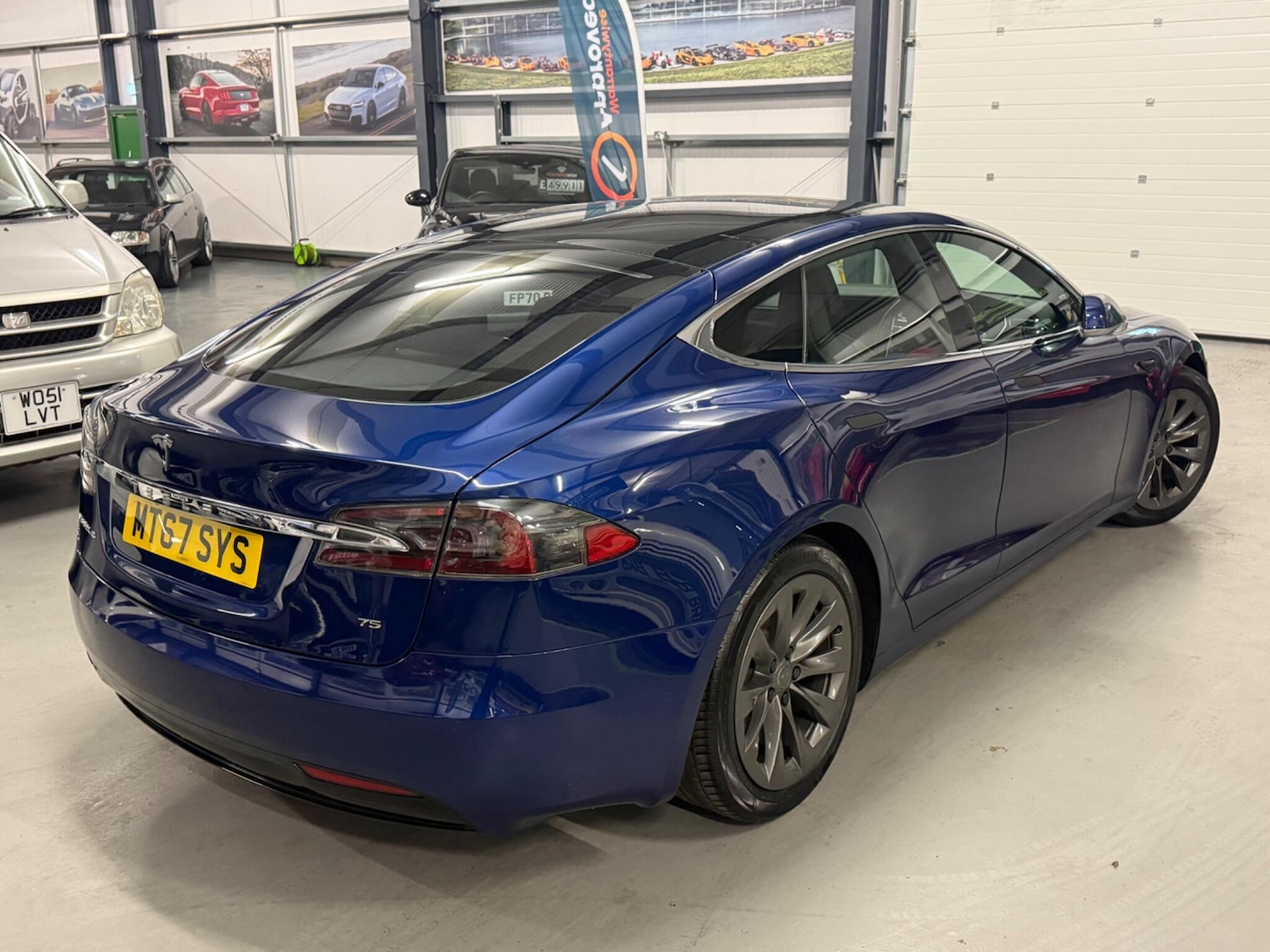 Used Tesla Model S 2017 for sale - 76688821: Photo 8