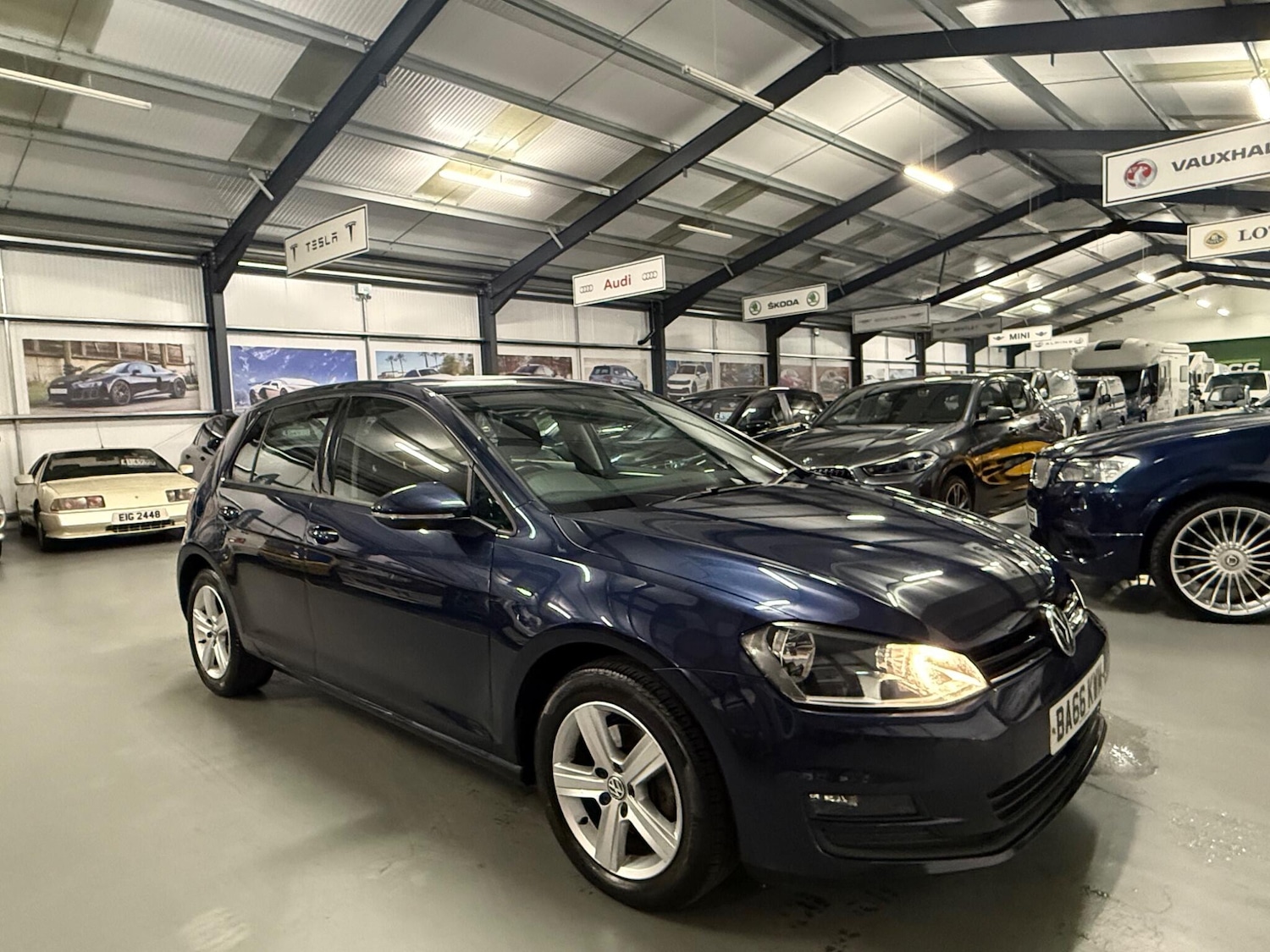 Used Volkswagen Golf 2017 for sale - 76409284: Photo 11