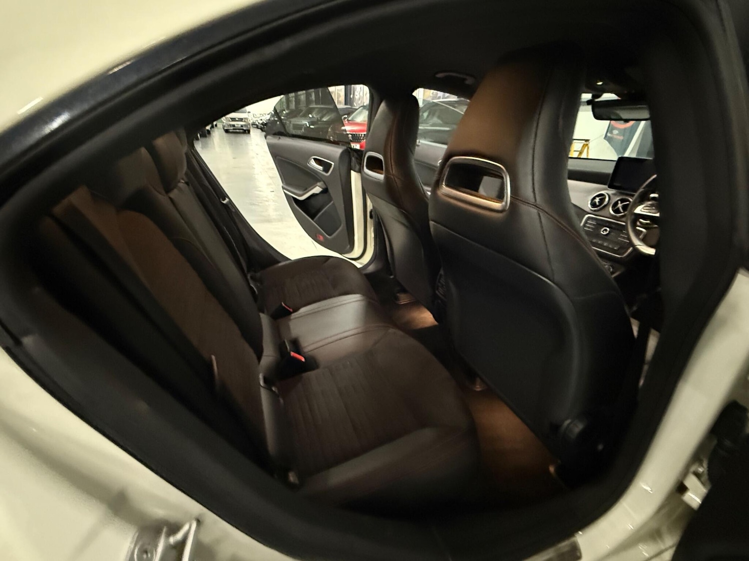 Used Mercedes-Benz CLA 2015 for sale - 76521608: Photo 17