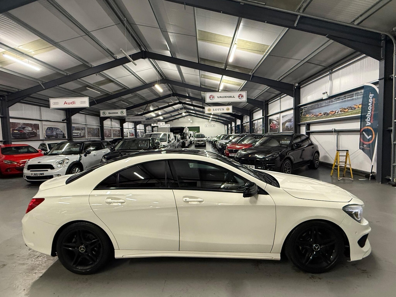 Used Mercedes-Benz CLA 2015 for sale - 76521608: Photo 32