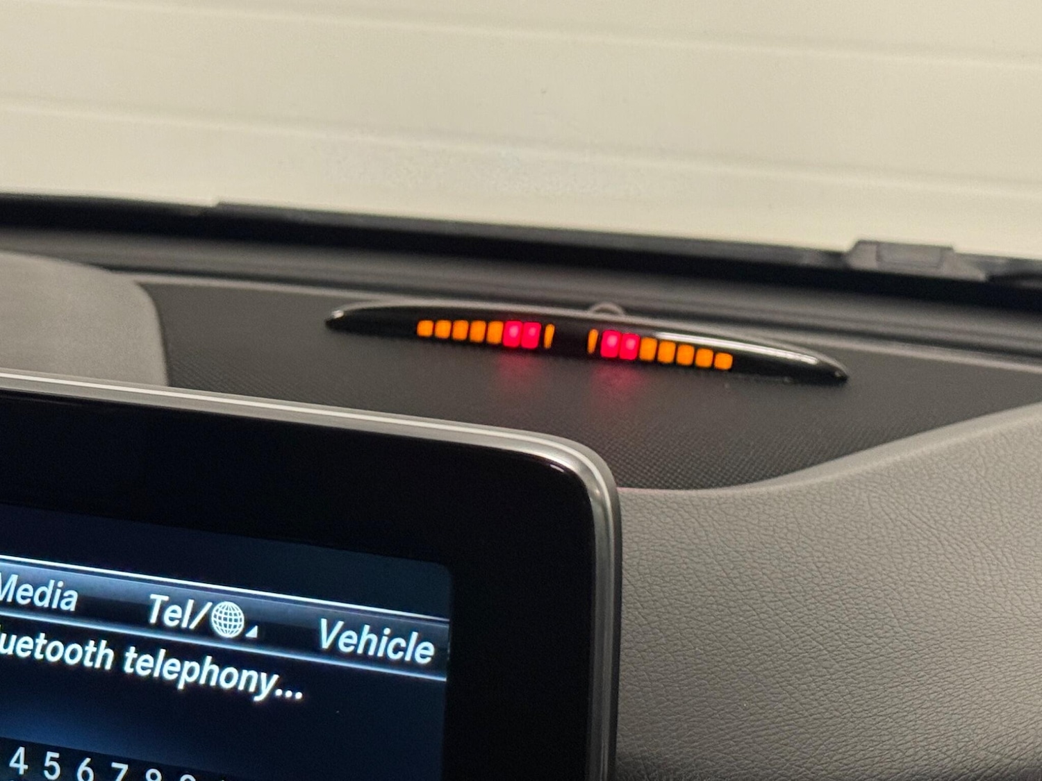 Used Mercedes-Benz CLA 2015 for sale - 76521608: Photo 35