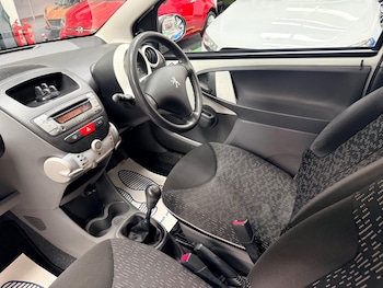 Used Peugeot 107 2011 for sale - 78834229: Photo