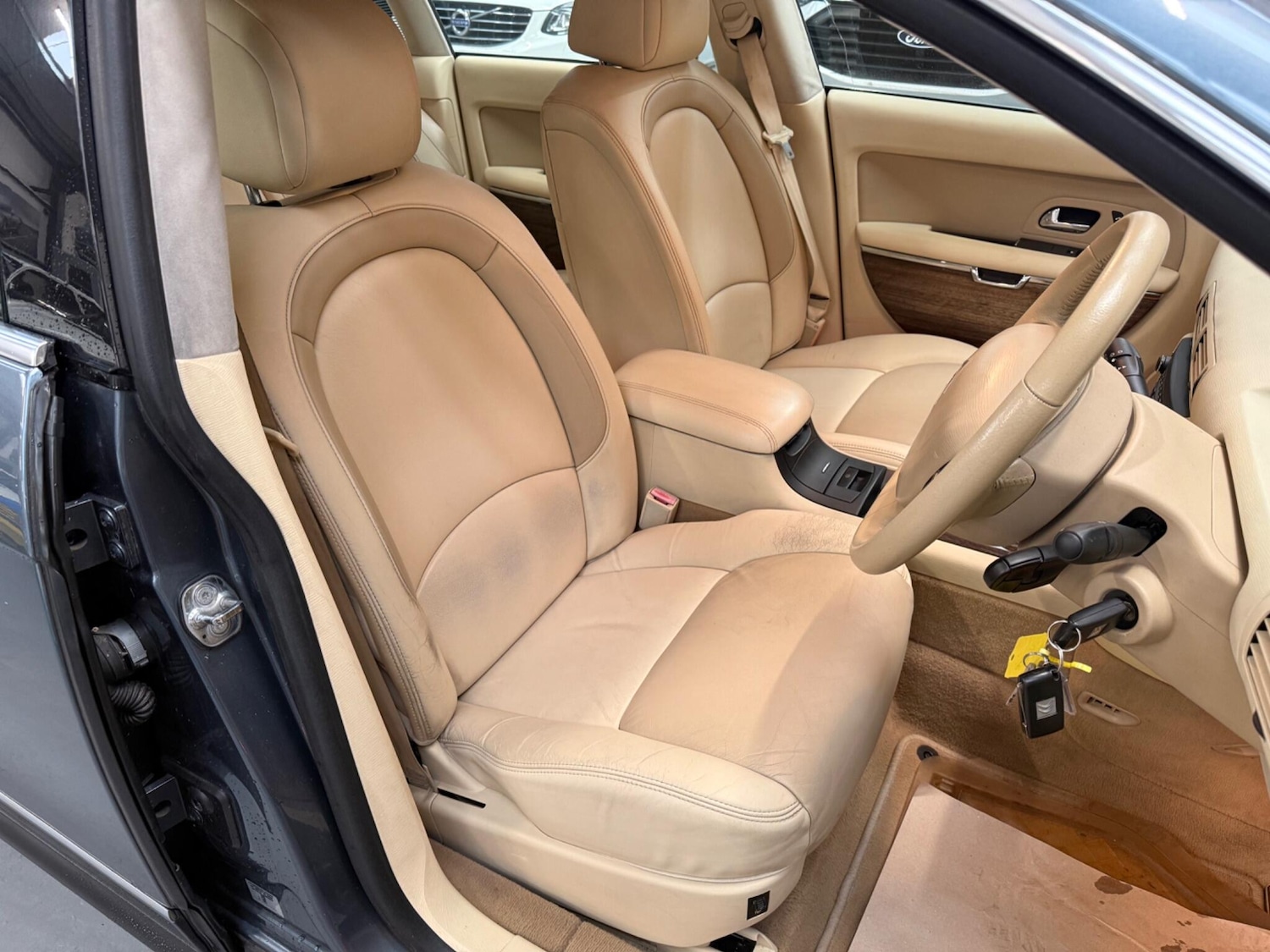 Used Citroen C6 2007 for sale - 76832363: Photo 10