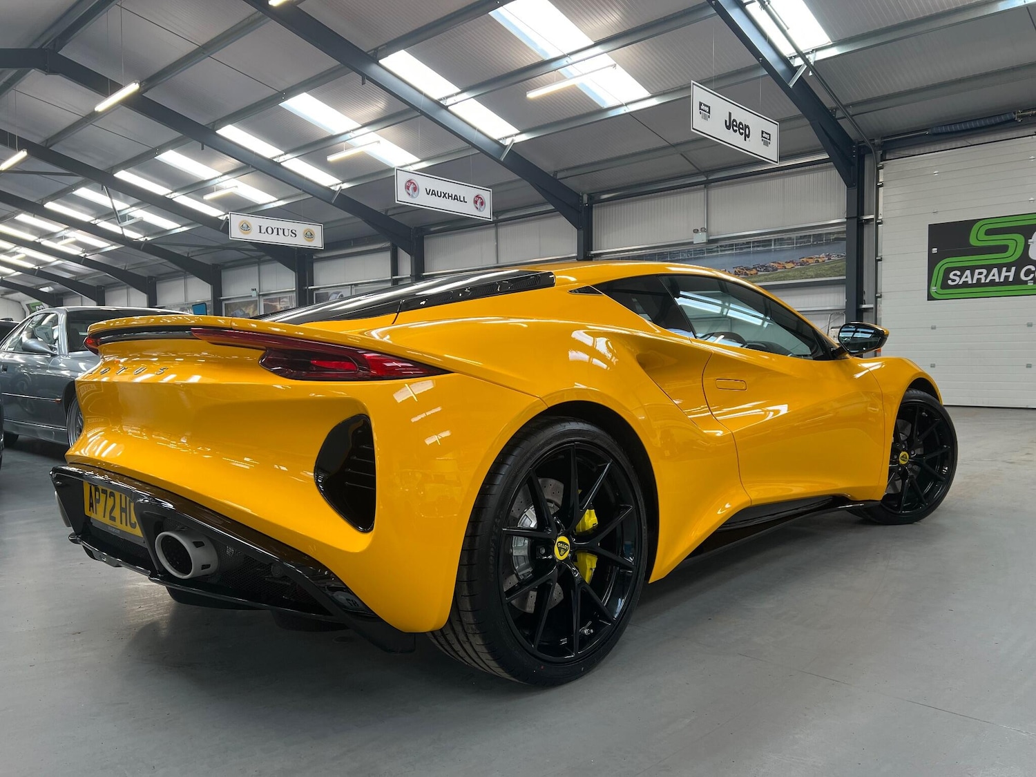 Used Lotus Emira for sale - 76644717: Photo 17