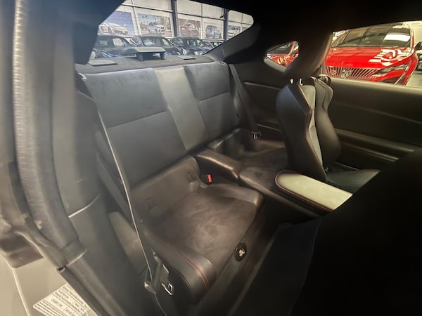 Used Toyota GT86 2012 for sale - 76032097: Photo 16