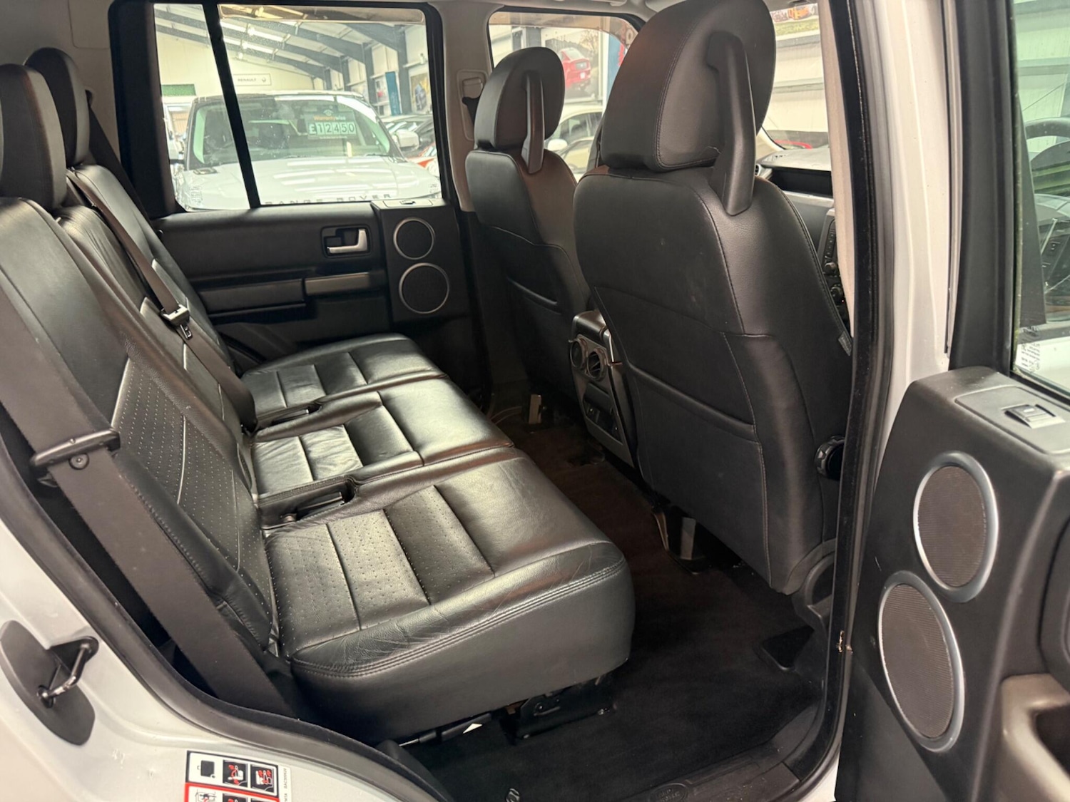 Vehicle 29