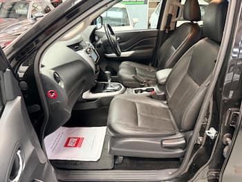 Used Nissan Navara 2018 for sale - 79847917: Photo