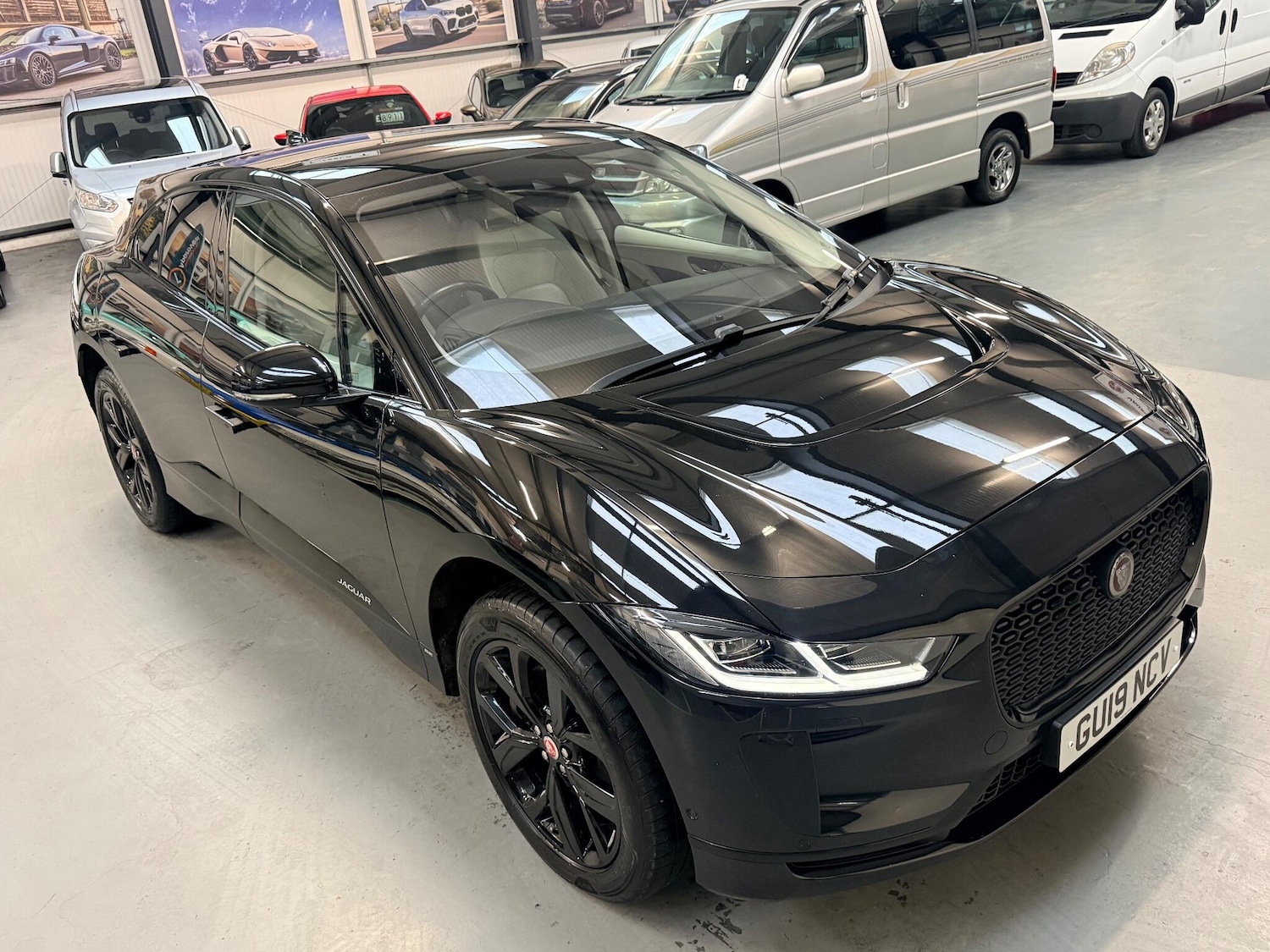 Used Jaguar I-Pace 2019 for sale - 76802139: Photo 2