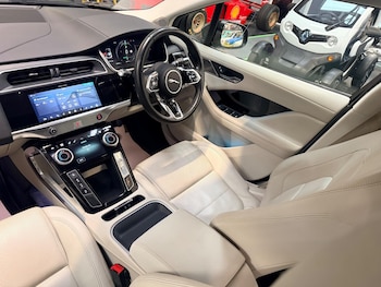 Used Jaguar I-Pace 2019 for sale - 76802139: Photo