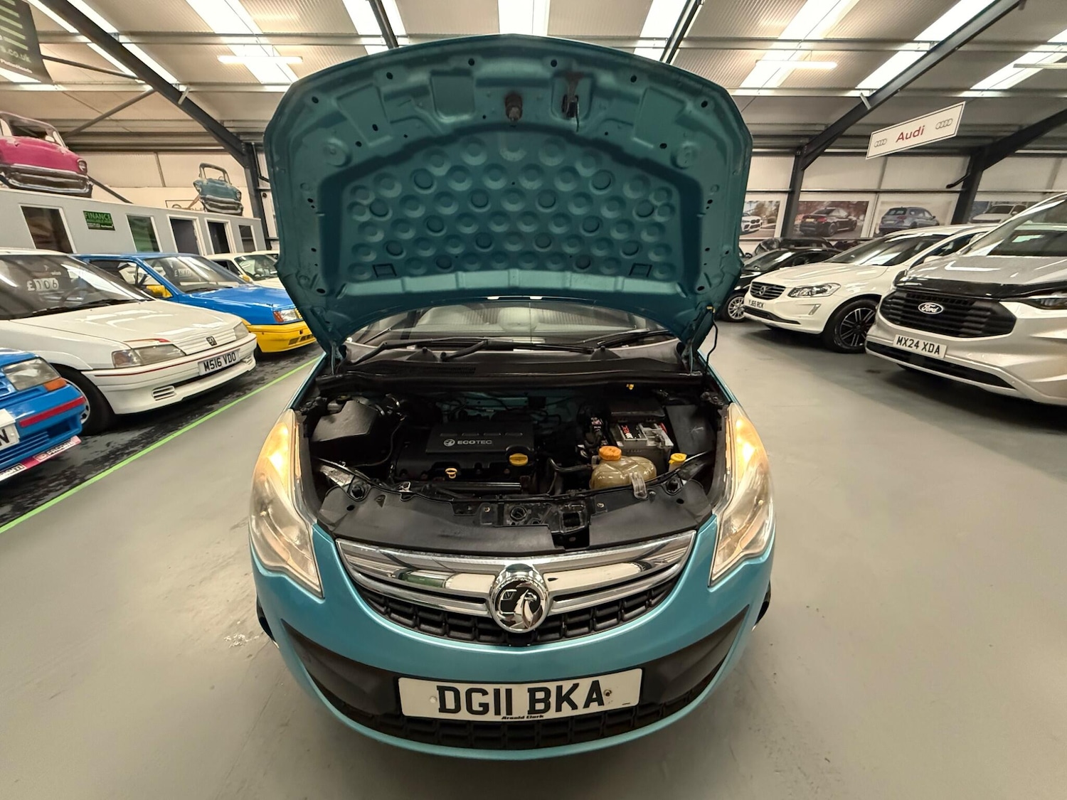 Used Vauxhall Corsa 2011 for sale - 76179697: Photo 24