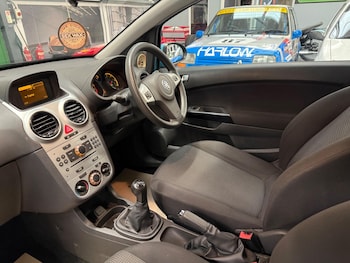 Used Vauxhall Corsa 2011 for sale - 76179697: Photo