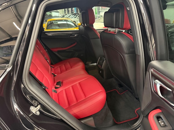Used Porsche Macan 2020 for sale - 75492495: Photo 38