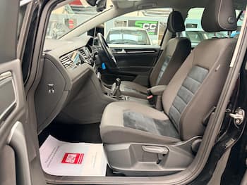 Used Volkswagen Golf SV 2014 for sale - 79873915: Photo