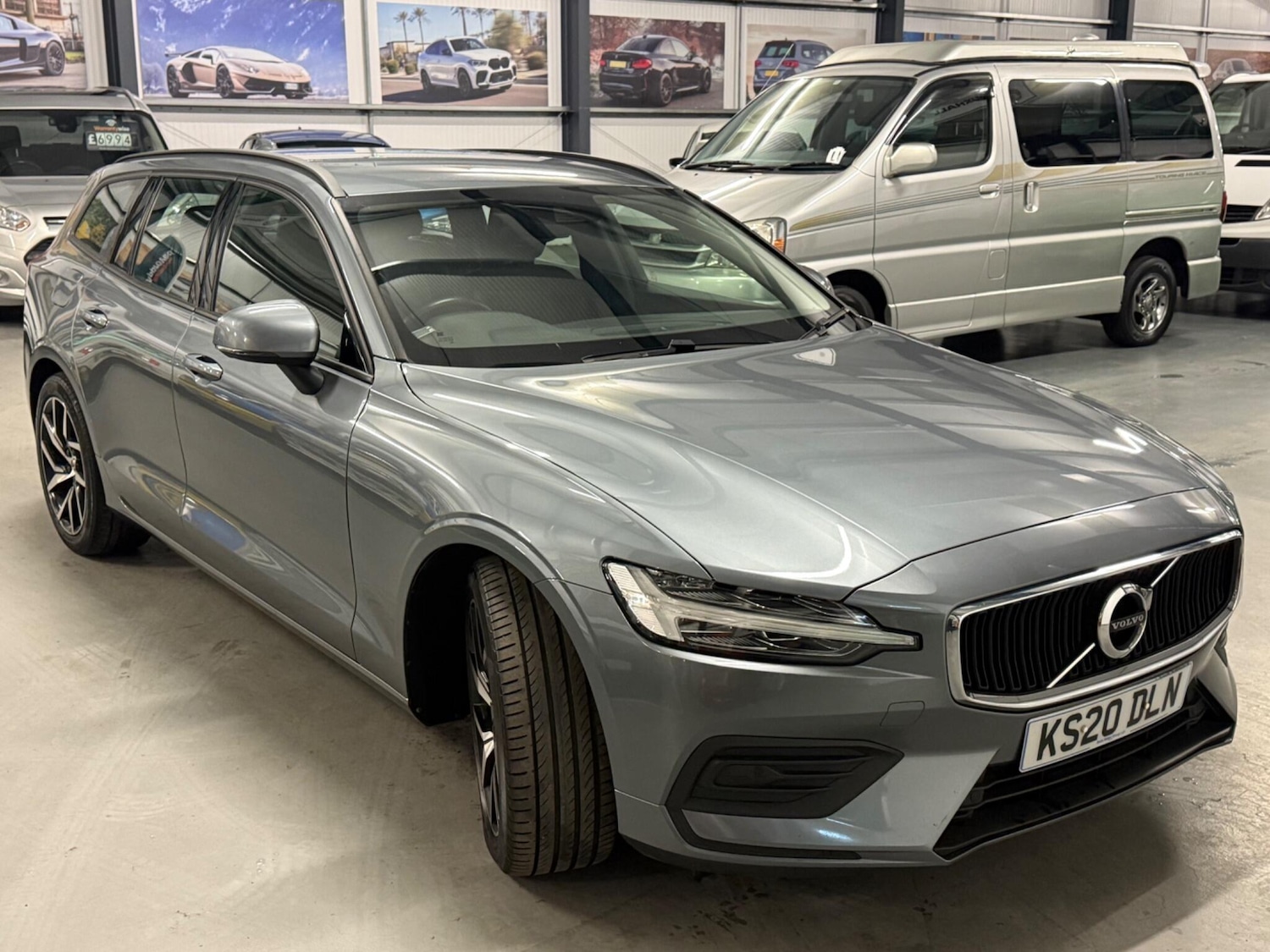 Used Volvo V60 2020 for sale - 76742664: Photo 10