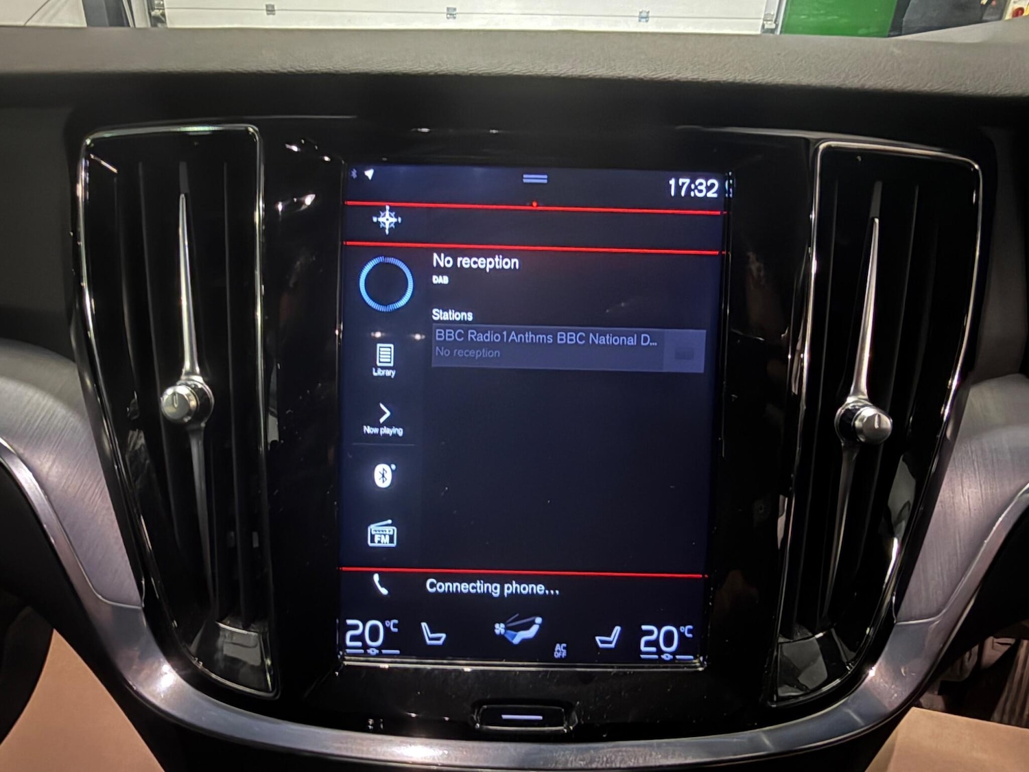 Used Volvo V60 2020 for sale - 76742664: Photo 23