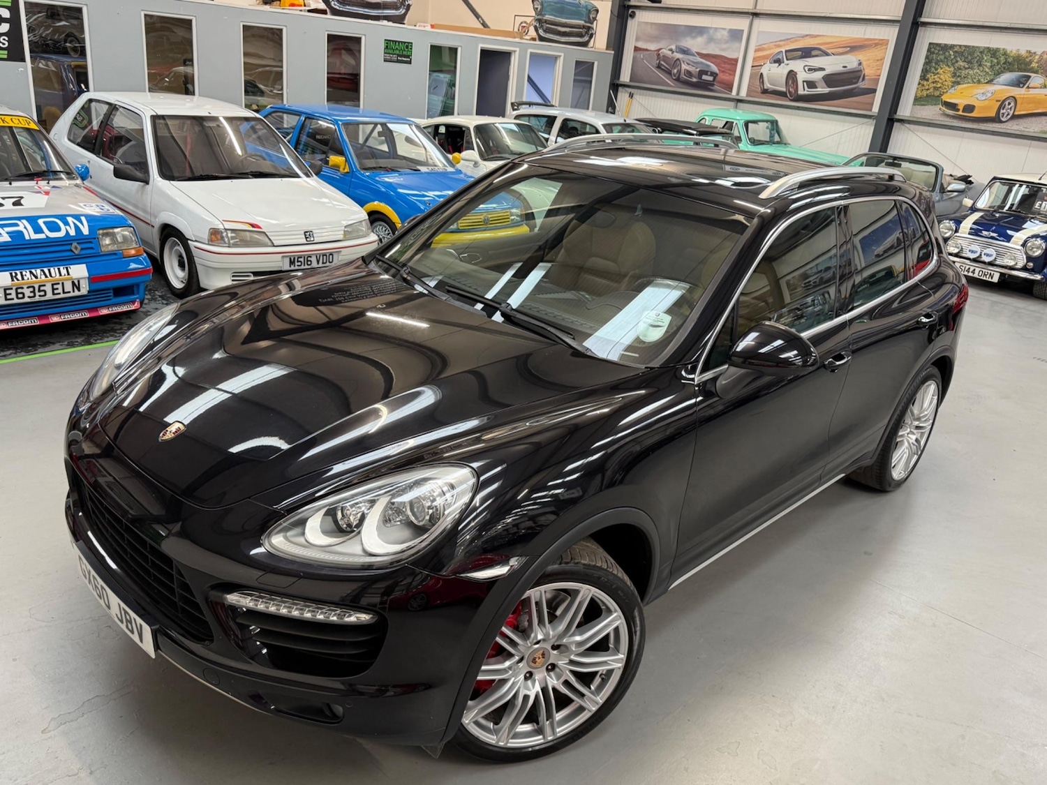 Used Porsche Cayenne for sale - 76476475: Photo 1