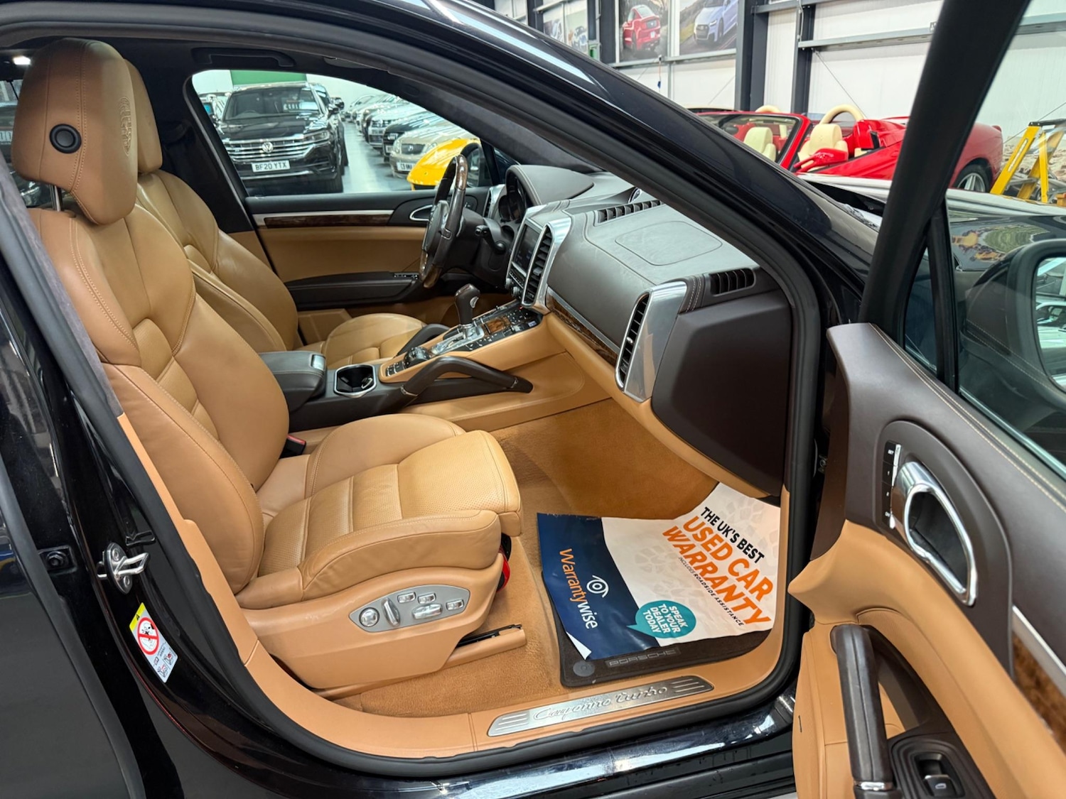 Used Porsche Cayenne for sale - 76476475: Photo 4