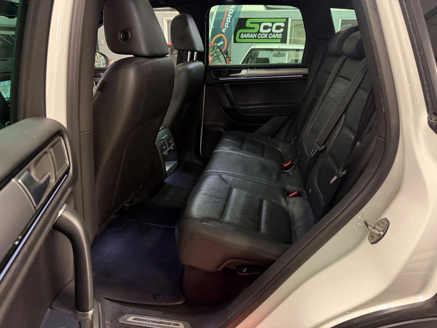 Used Volkswagen Touareg 2014 for sale - 76446895: Photo 17