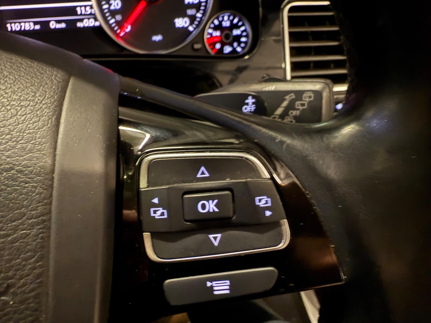 Used Volkswagen Touareg 2014 for sale - 76446895: Photo 28