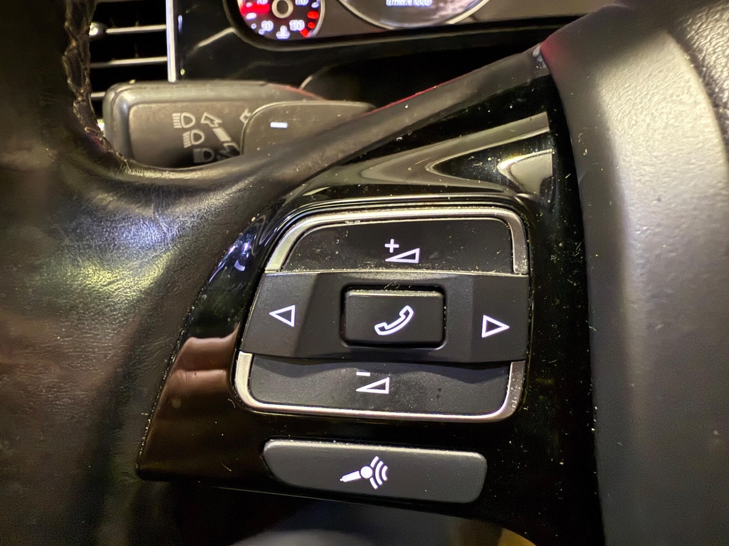 Used Volkswagen Touareg 2014 for sale - 76446895: Photo 29