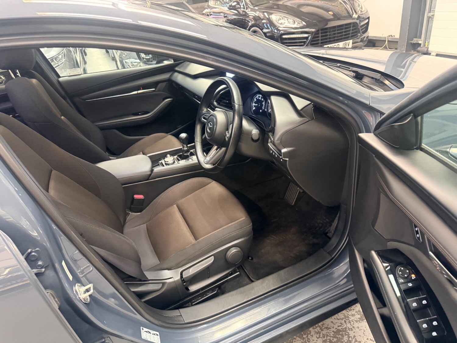 Used Mazda Mazda3 for sale - 78214798: Photo 10