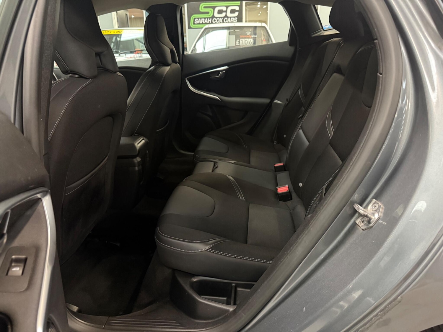 Used Volvo V40 2017 for sale - 76138423: Photo 10