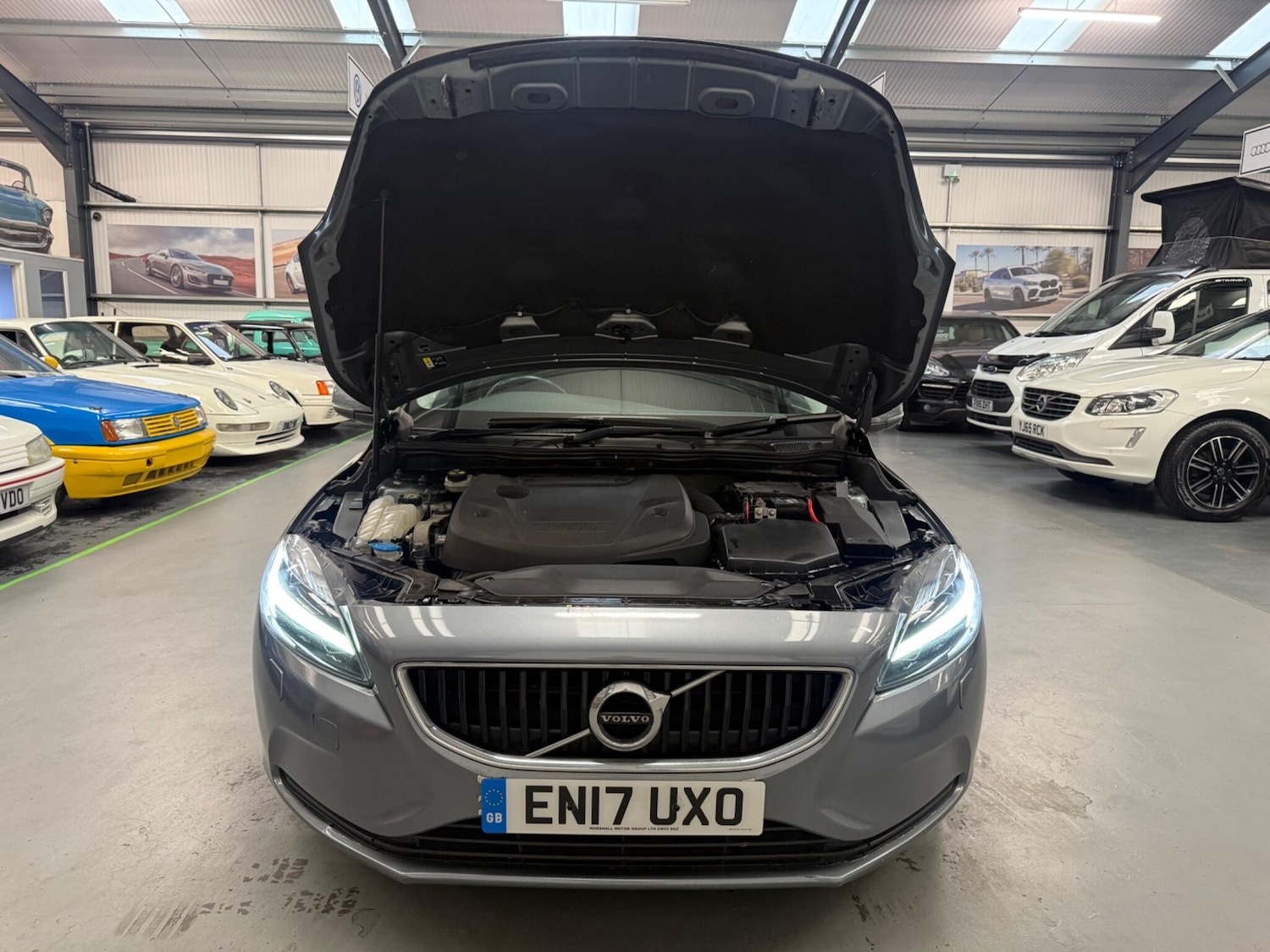 Used Volvo V40 2017 for sale - 76138423: Photo 28