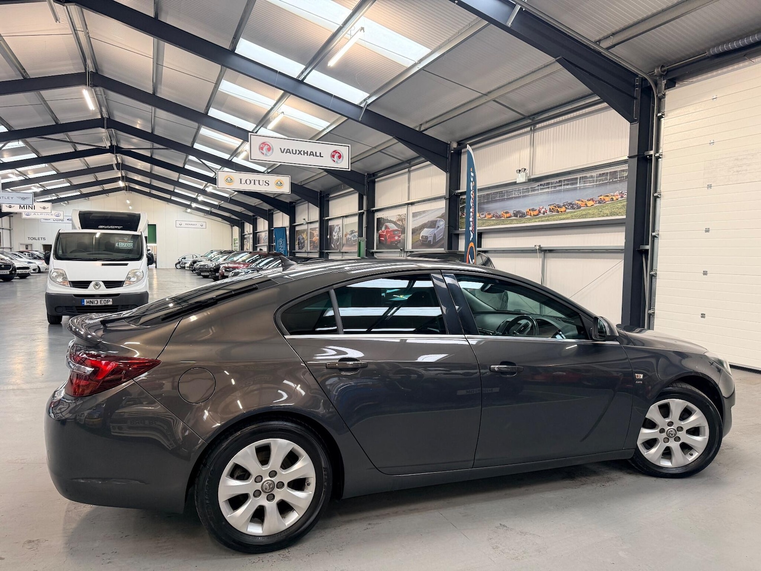 Used Vauxhall Insignia 2016 for sale - 76975719: Photo 13