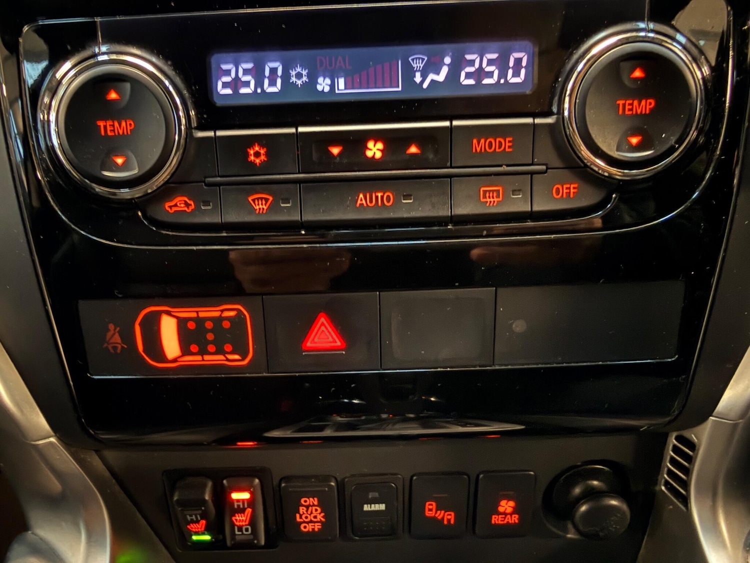 Used Mitsubishi Shogun Sport 2019 for sale - 77074418: Photo 28