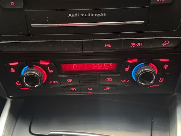 Used Audi Q5 2011 for sale - 76314476: Photo 26